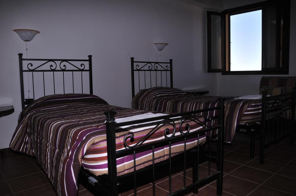 Villa Agriturismo Rocca Su Moru à Arbus Extérieur photo