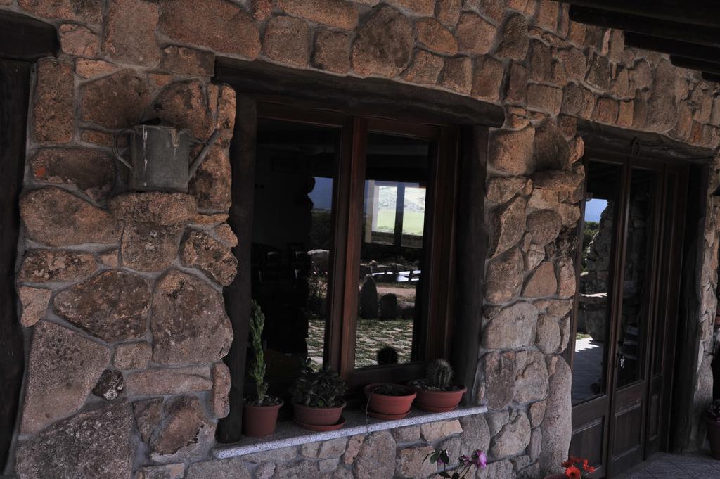 Villa Agriturismo Rocca Su Moru à Arbus Extérieur photo